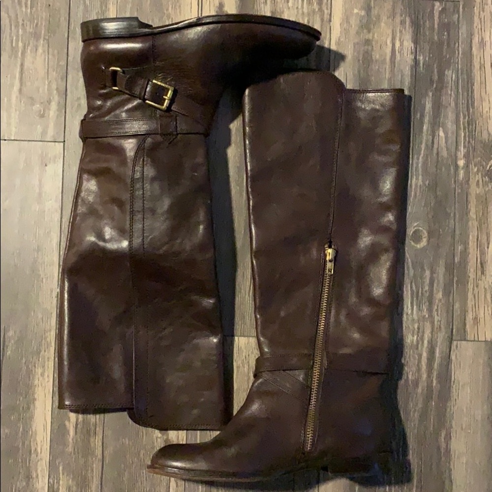 Coach boots